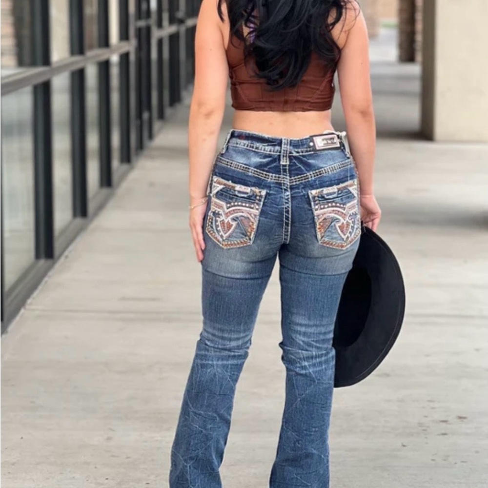 Rock In LA Women’s Blue Denim Jeans with Embroidered Pockets 30/32